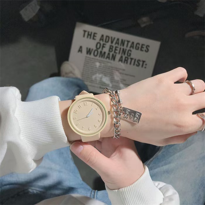 Personality Simple Men And Women Retro Forest Style Watch - Image 7